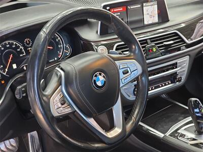 2018 BMW 750i   - Photo 18 - Lennox, CA 90304