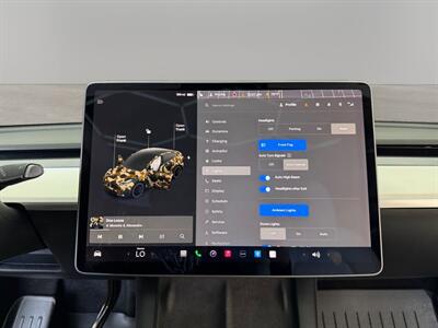 2021 Tesla Model Y Long Range   - Photo 22 - Lennox, CA 90304