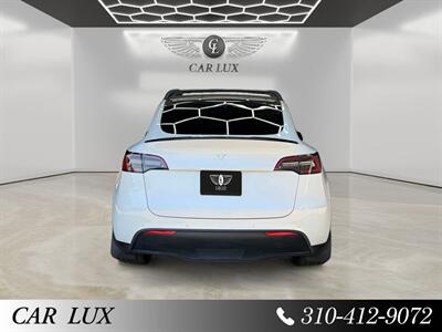 2021 Tesla Model Y Long Range   - Photo 4 - Lennox, CA 90304
