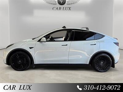 2021 Tesla Model Y Long Range   - Photo 2 - Lennox, CA 90304