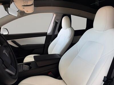 2021 Tesla Model Y Long Range   - Photo 9 - Lennox, CA 90304