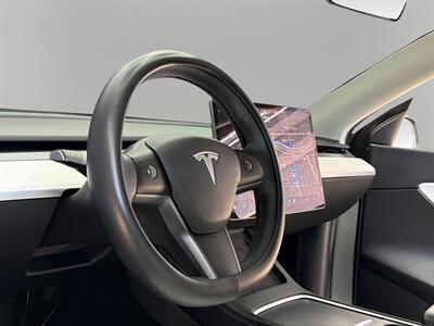 2021 Tesla Model Y Long Range   - Photo 30 - Lennox, CA 90304