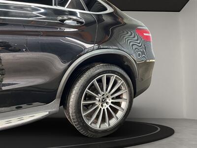 2018 Mercedes-Benz GLC GLC 300 Coupe 4MATIC®   - Photo 10 - Lennox, CA 90304
