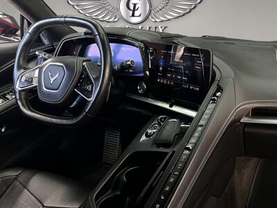 2020 Chevrolet Corvette Stingray 3LT   - Photo 14 - Lennox, CA 90304