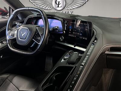 2020 Chevrolet Corvette Stingray 3LT - Photo 14 - Lennox, CA 90304