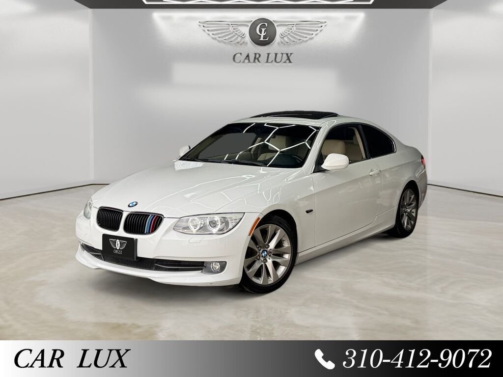 2011 BMW 328i   - Photo 1 - Lennox, CA 90304