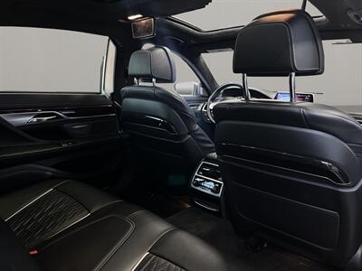 2020 BMW 750i xDrive  M SPORT - Photo 17 - Lennox, CA 90304