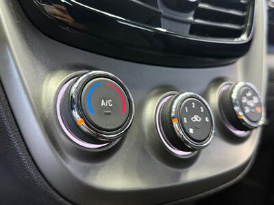 2022 Chevrolet Spark 1LT - Photo 20 - Lennox, CA 90304