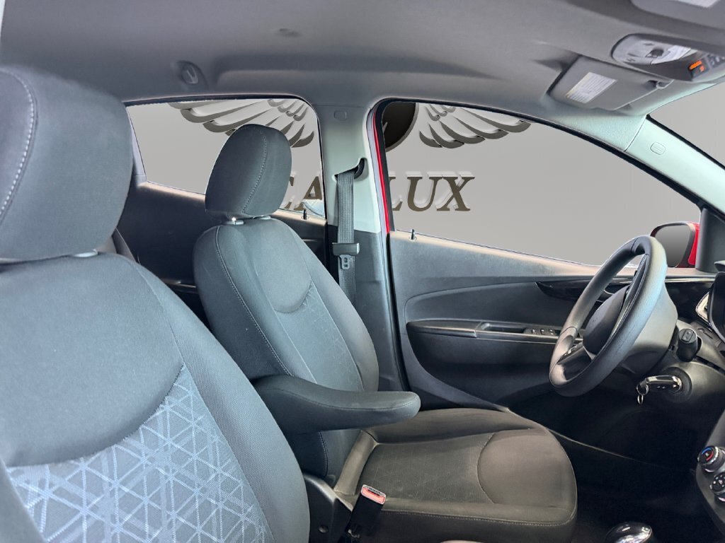 2022 Chevrolet Spark 1LT - Photo 14 - Lennox, CA 90304