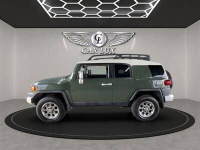 2013 Toyota FJ Cruiser   - Photo 4 - Lennox, CA 90304