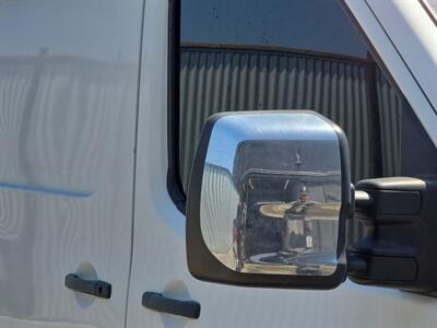 2018 Nissan NV S High Roof   - Photo 24 - Lennox, CA 90304
