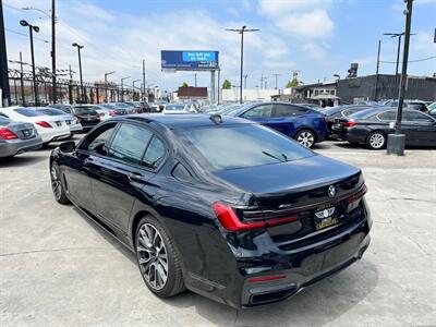 2021 BMW 750i xDrive  M SPORT - Photo 11 - Lennox, CA 90304