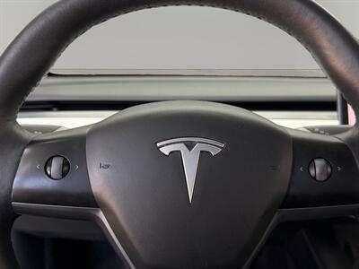 2021 Tesla Model Y Long Range - Photo 18 - Lennox, CA 90304