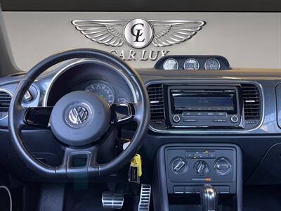 2012 Volkswagen Beetle-Classic Turbo PZEV   - Photo 13 - Lennox, CA 90304