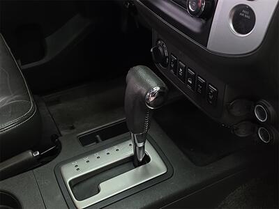2014 Nissan Xterra PRO-4X   - Photo 18 - Lennox, CA 90304