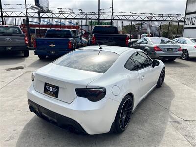 2014 Scion FR-S   - Photo 12 - Lennox, CA 90304