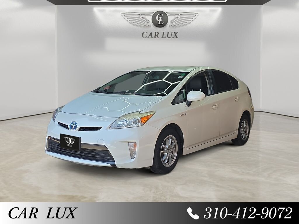 2015 Toyota Prius One (Fleet)'s photo
