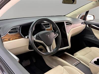 2018 Tesla Model X 75D   - Photo 16 - Lennox, CA 90304