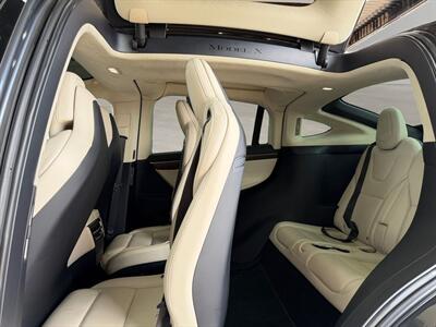 2018 Tesla Model X 75D   - Photo 20 - Lennox, CA 90304