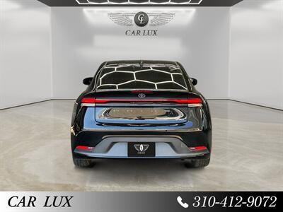 2024 Toyota Prius LE   - Photo 4 - Lennox, CA 90304