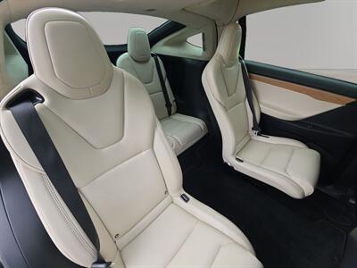 2018 Tesla Model X 75D   - Photo 24 - Lennox, CA 90304