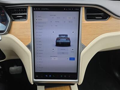 2018 Tesla Model X 75D   - Photo 31 - Lennox, CA 90304