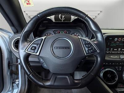 2018 Chevrolet Camaro 2LT 2LT   - Photo 12 - Lennox, CA 90304