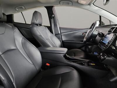 2022 Toyota Prius XLE   - Photo 15 - Lennox, CA 90304