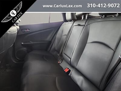 2022 Toyota Prius XLE   - Photo 11 - Lennox, CA 90304