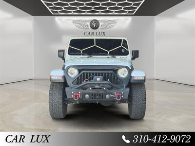 2021 Jeep Gladiator Willys - Photo 8 - Lennox, CA 90304