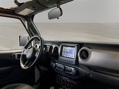 2021 Jeep Gladiator Willys - Photo 18 - Lennox, CA 90304