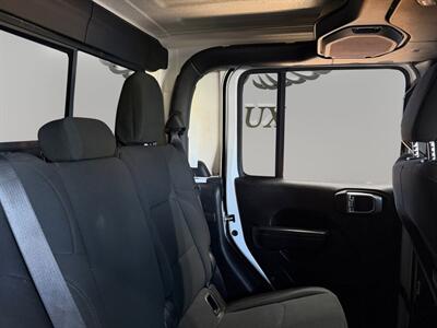 2021 Jeep Gladiator Willys - Photo 25 - Lennox, CA 90304
