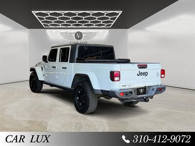 2021 Jeep Gladiator Willys - Photo 3 - Lennox, CA 90304