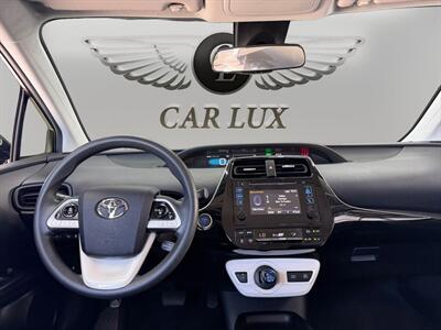 2018 Toyota Prius Two - Photo 10 - Lennox, CA 90304