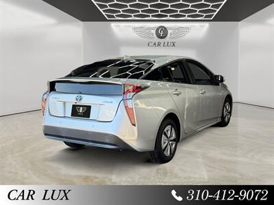 2018 Toyota Prius Two - Photo 5 - Lennox, CA 90304