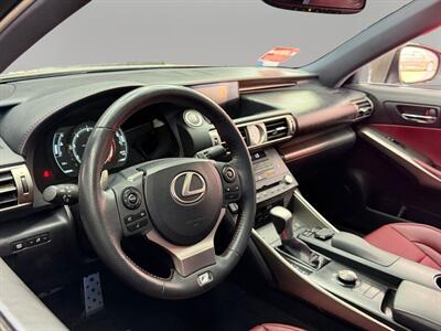 2015 Lexus IS 350   - Photo 15 - Lennox, CA 90304