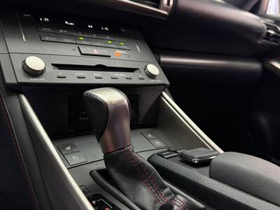 2015 Lexus IS 350   - Photo 20 - Lennox, CA 90304