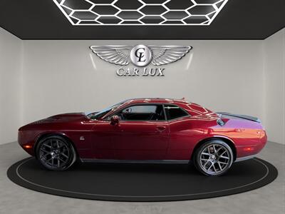 2019 Dodge Challenger R/T Scat Pack   - Photo 4 - Lennox, CA 90304