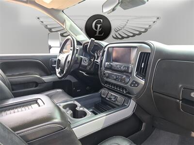 2019 Chevrolet Silverado 2500 LTZ - Photo 11 - Lennox, CA 90304