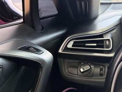 2015 BMW i8   - Photo 38 - Lennox, CA 90304