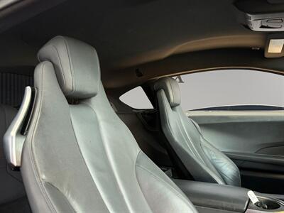 2015 BMW i8   - Photo 14 - Lennox, CA 90304