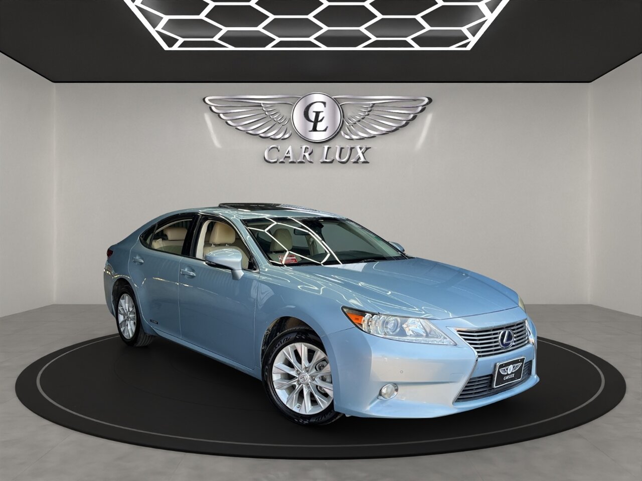 2014 Lexus ES 300h 300h - Photo 1 - Lennox, CA 90304