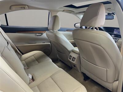 2014 Lexus ES 300h 300h   - Photo 16 - Lennox, CA 90304