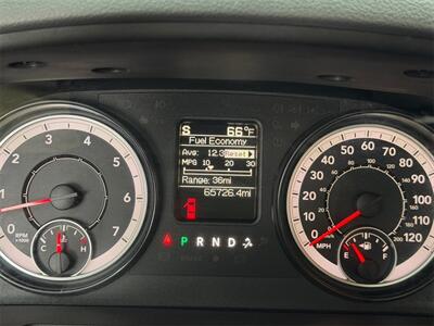 2016 RAM 1500 Express   - Photo 18 - Lennox, CA 90304