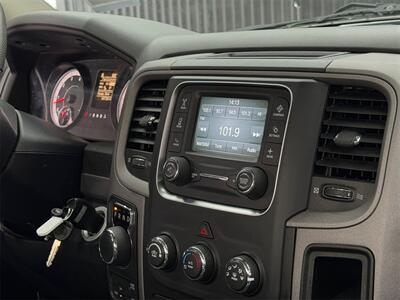 2016 RAM 1500 Express   - Photo 15 - Lennox, CA 90304