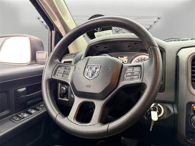 2016 RAM 1500 Express   - Photo 12 - Lennox, CA 90304