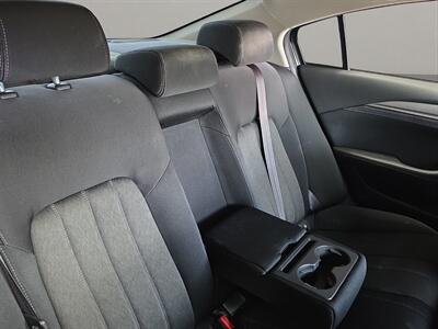 2018 Mazda Mazda6 Sport   - Photo 17 - Lennox, CA 90304