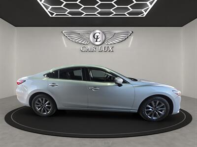 2018 Mazda Mazda6 Sport   - Photo 8 - Lennox, CA 90304