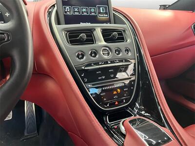 2020 Aston Martin DB11 AMR   - Photo 11 - Lennox, CA 90304