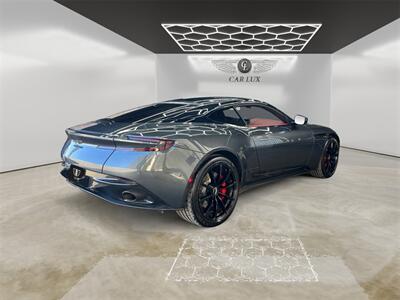 2020 Aston Martin DB11 AMR   - Photo 5 - Lennox, CA 90304